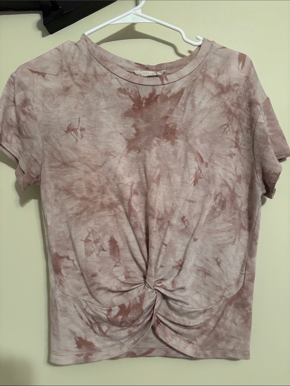 Lush Mauve Pink Tie-Dye Twist-Front Short Sleeve Tee